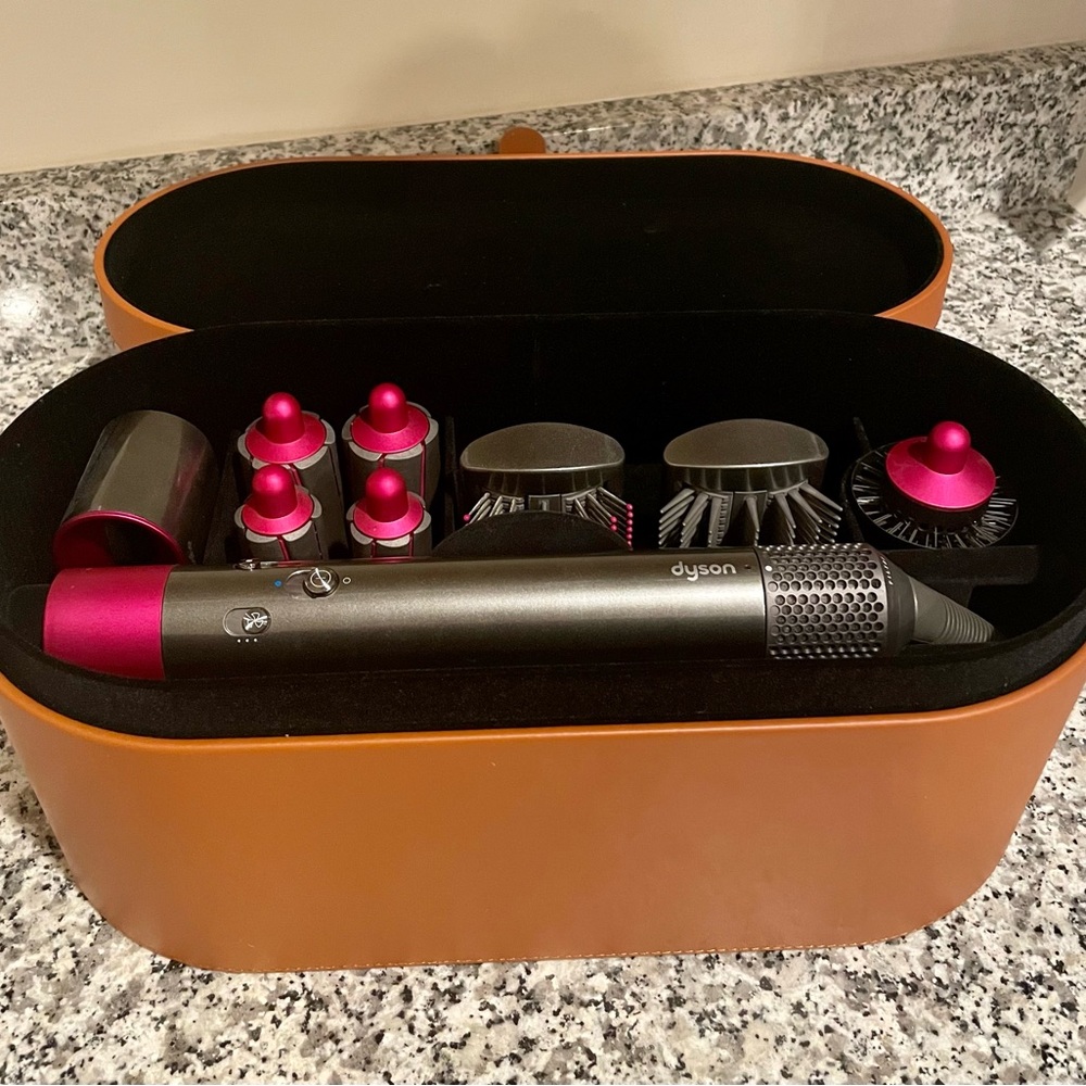 Dyson Airwrap Complete